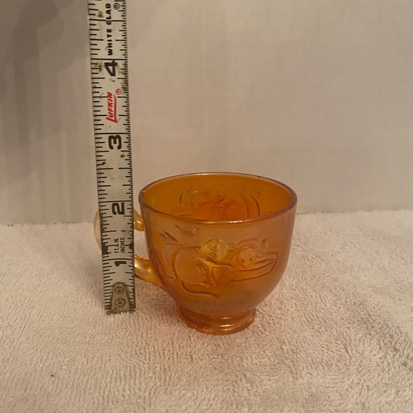 Fenton Child’s kitten Cup 2”tall RARE find - Picture 7 of 8